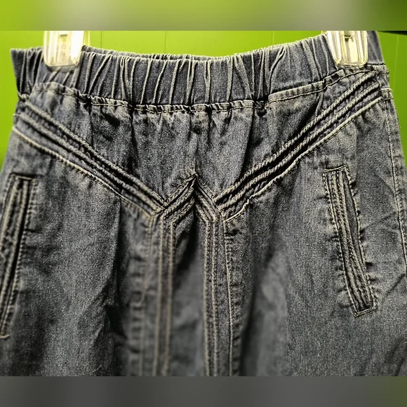 Denim Maxi Skirt With Raw Hem - Picture 3 of 8